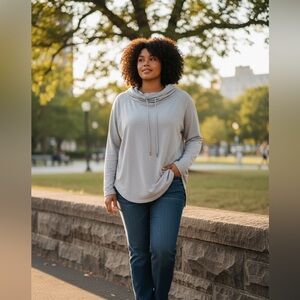 Althleta lightweight Hoodie Size 1X